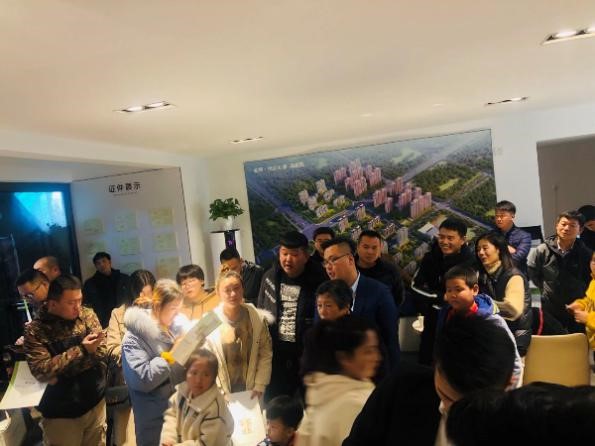 1574496089208129.jpg 2.jpg